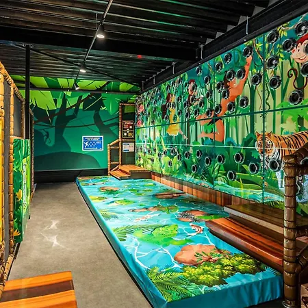 Hébergement de vacances 2 Bedroom Gorgeous In