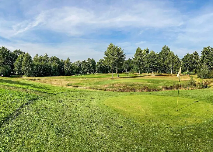 2 Bedroom Gorgeous In *