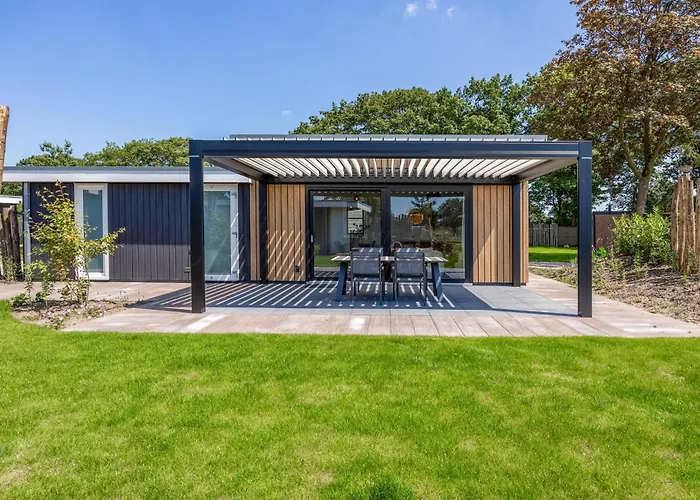 2 Bedroom Gorgeous In Voorthuizen