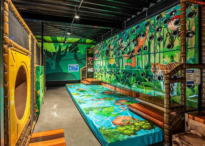 Hébergement de vacances 2 Bedroom Gorgeous In