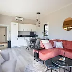 Dom wakacyjny 2 Bedroom Gorgeous In *