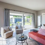 2 Bedroom Gorgeous In Dom wakacyjny *