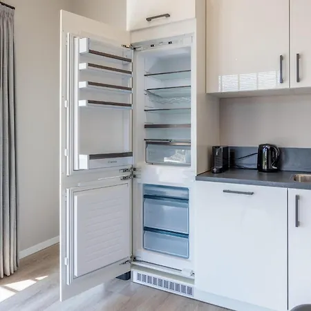 2 Bedroom Gorgeous In 度假居 福尔特赫伊曾