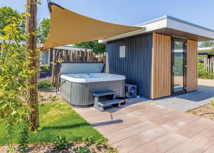 度假居 2 Bedroom Gorgeous In 福尔特赫伊曾