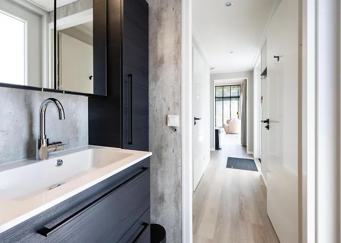 度假居 2 Bedroom Gorgeous In *