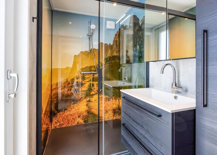 2 Bedroom Gorgeous In 福尔特赫伊曾