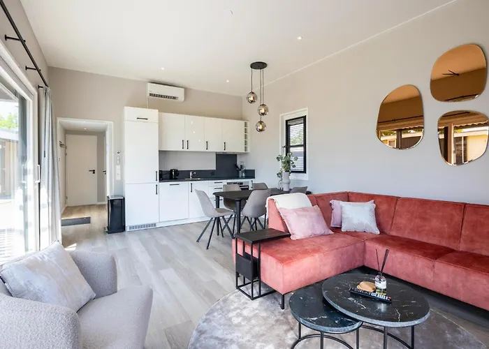 度假居 2 Bedroom Gorgeous In *